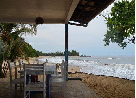 Hotel Tara Plage Kribi Exteriör bild